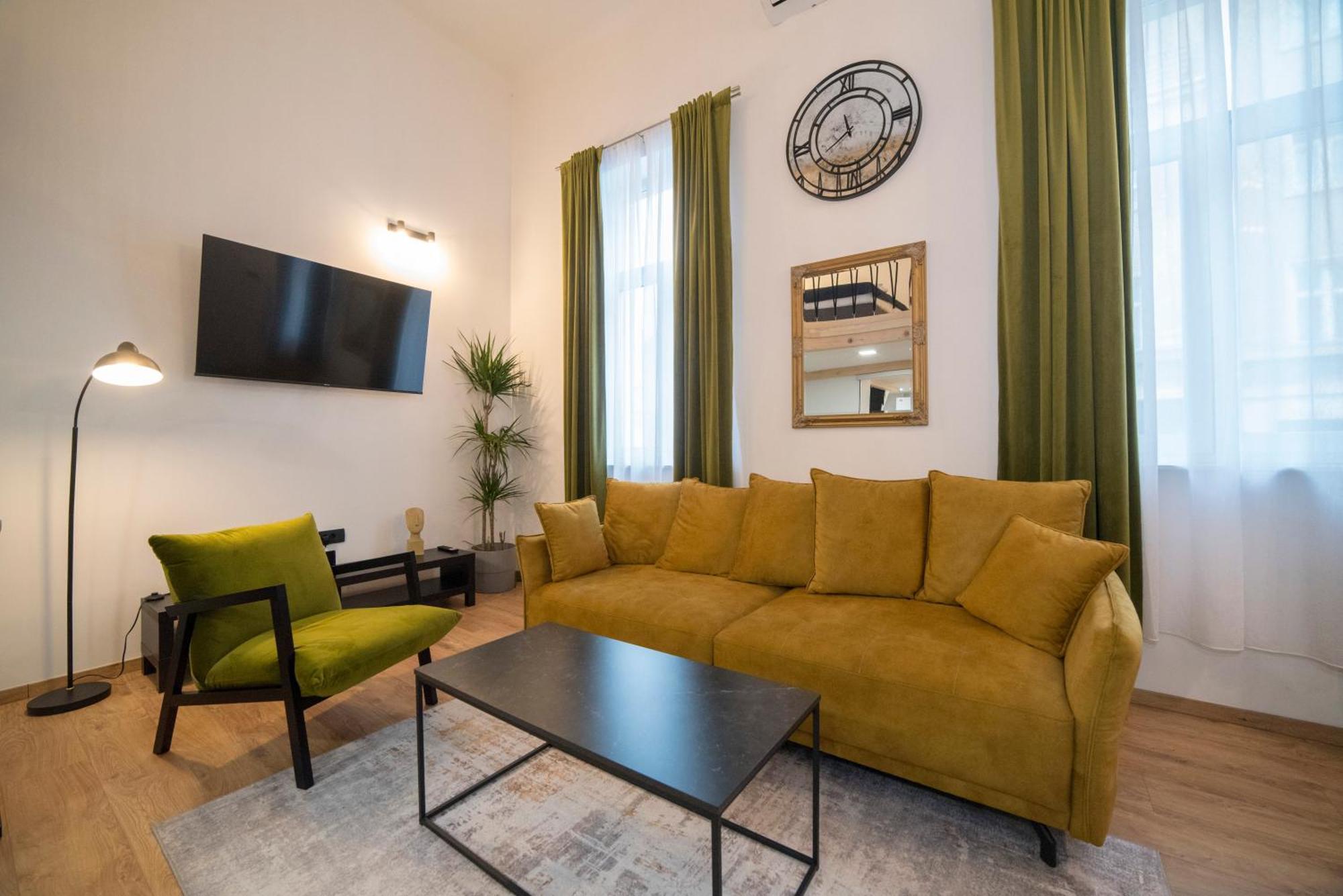 Franky Apartment *
